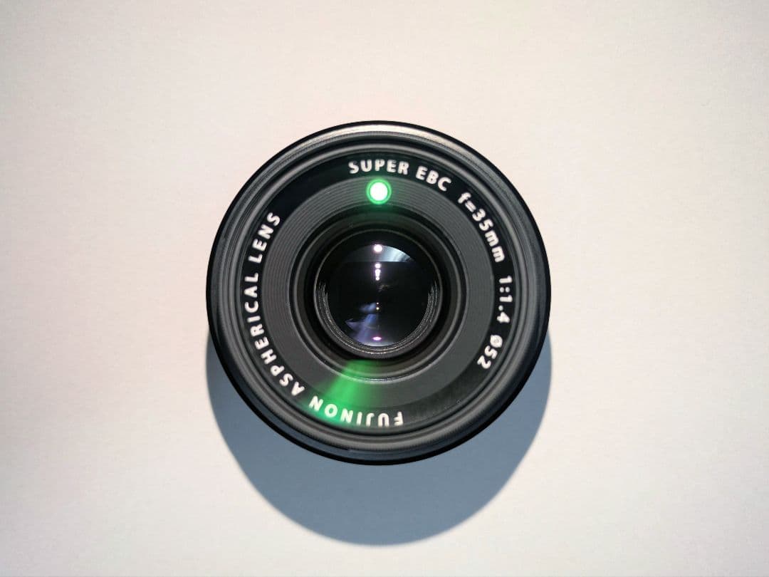 XF35mm F1.4 R 単焦点レンズ　+　フィルター2種類