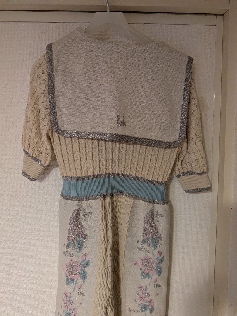 週末値下げ！縷縷夢兎ルルムウ　ラメニットワンピース　花柄