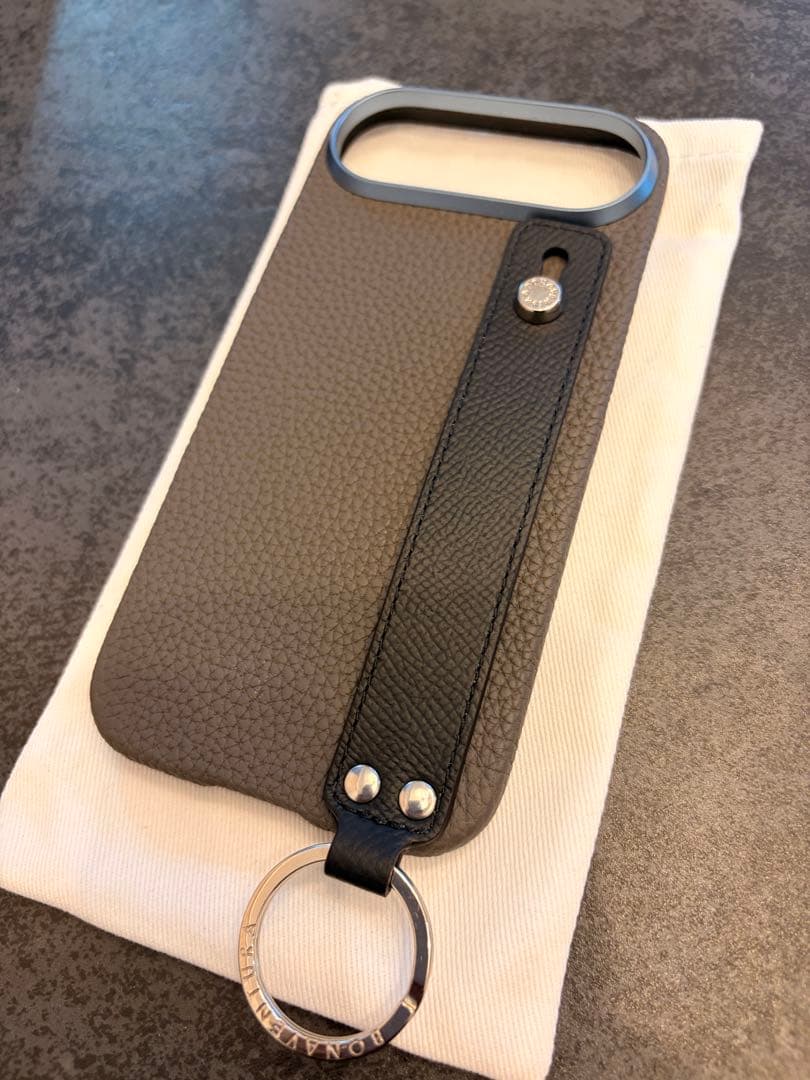 BONAVENTURA iPhone Airケース　ハンドル付きシュリンクレザー