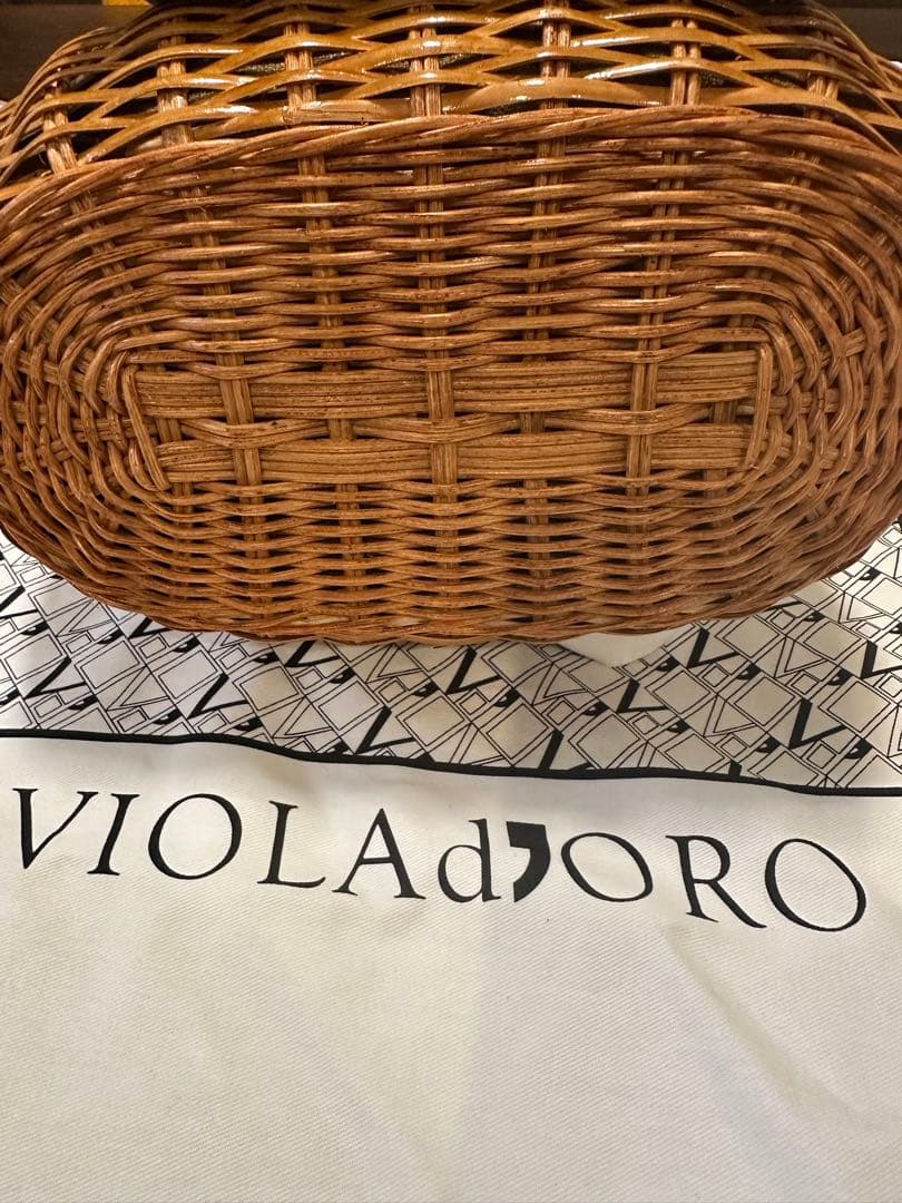 VIOLA d'ORO ラタンバッグ