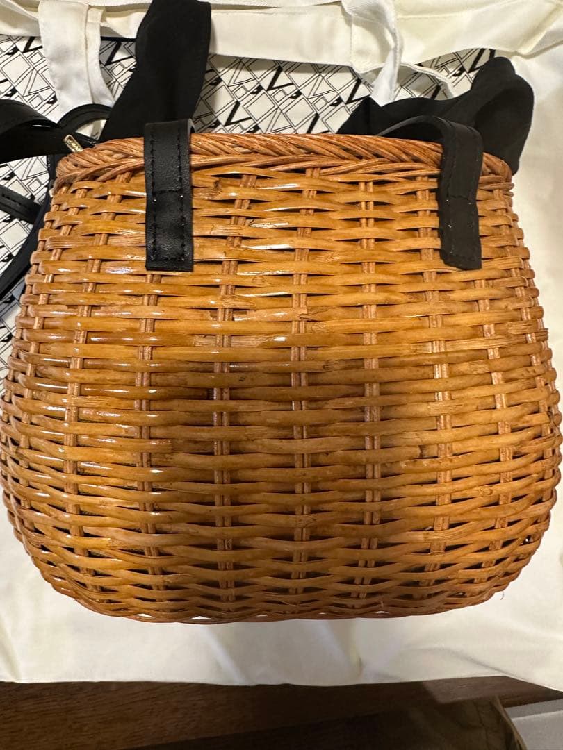 VIOLA d'ORO ラタンバッグ