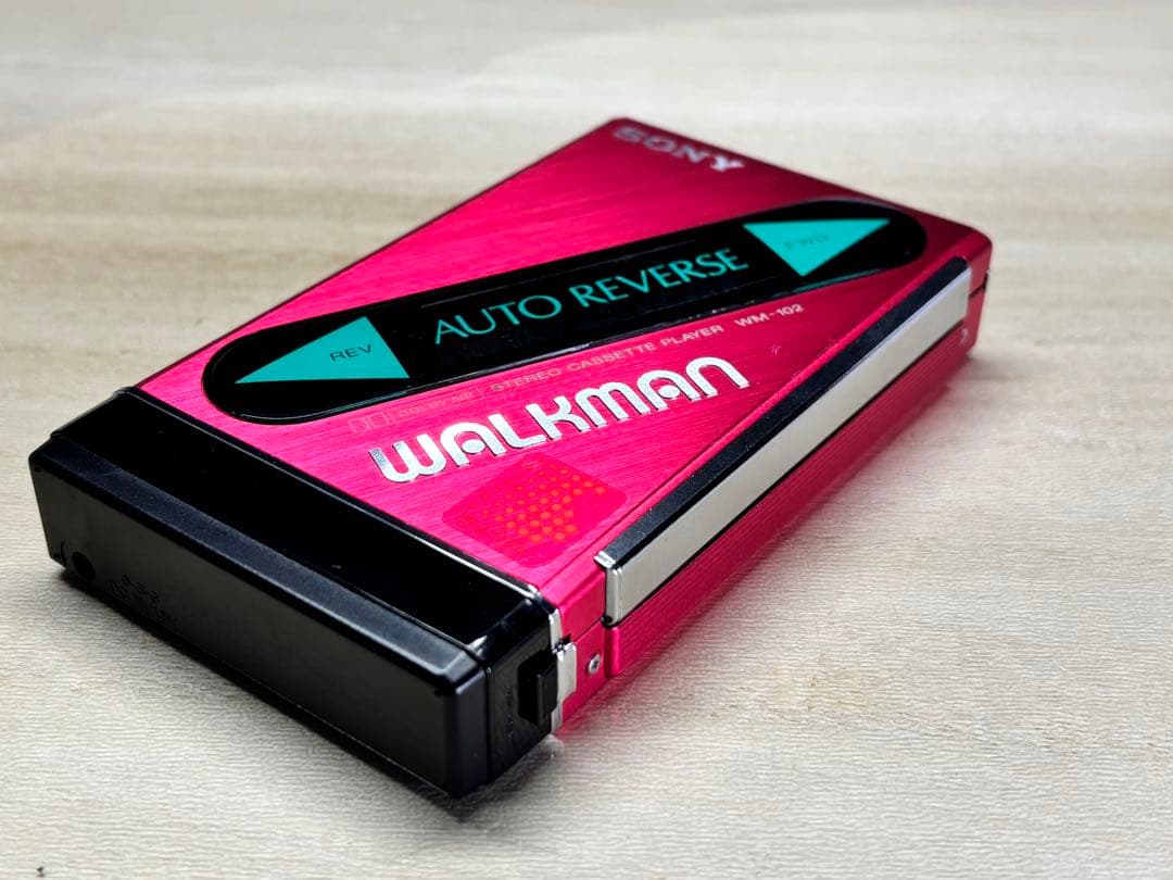 【希少】SONY ソニー WM-102 ウォークマン 純正ケース付　動作不安定