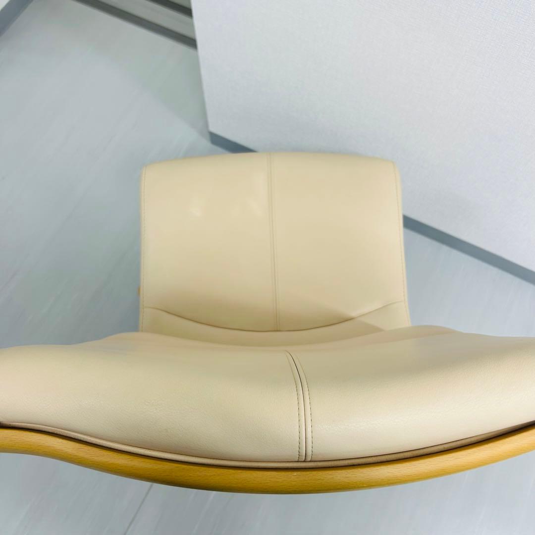 (高級 美品) カリモク デスクチェア XT5801