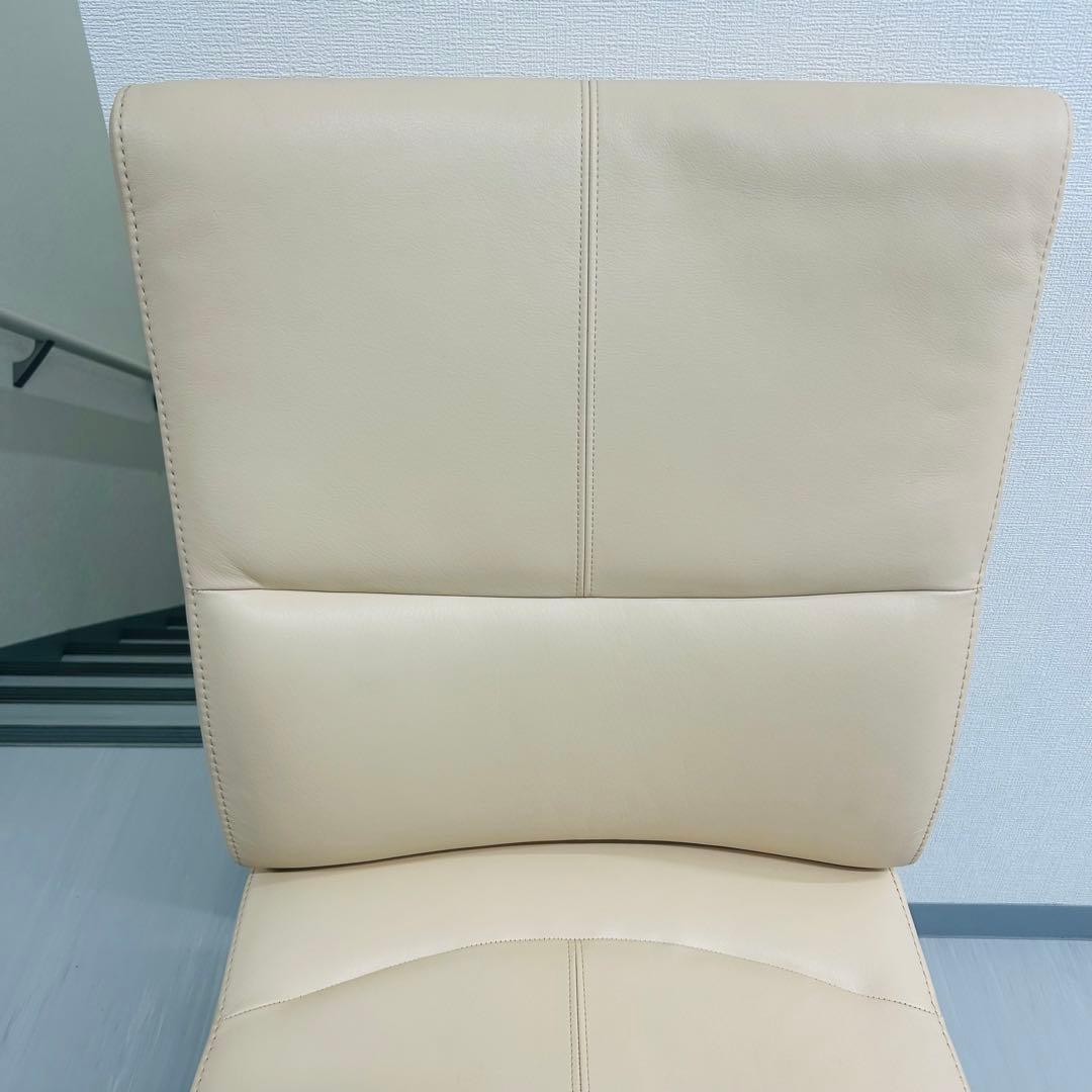 (高級 美品) カリモク デスクチェア XT5801