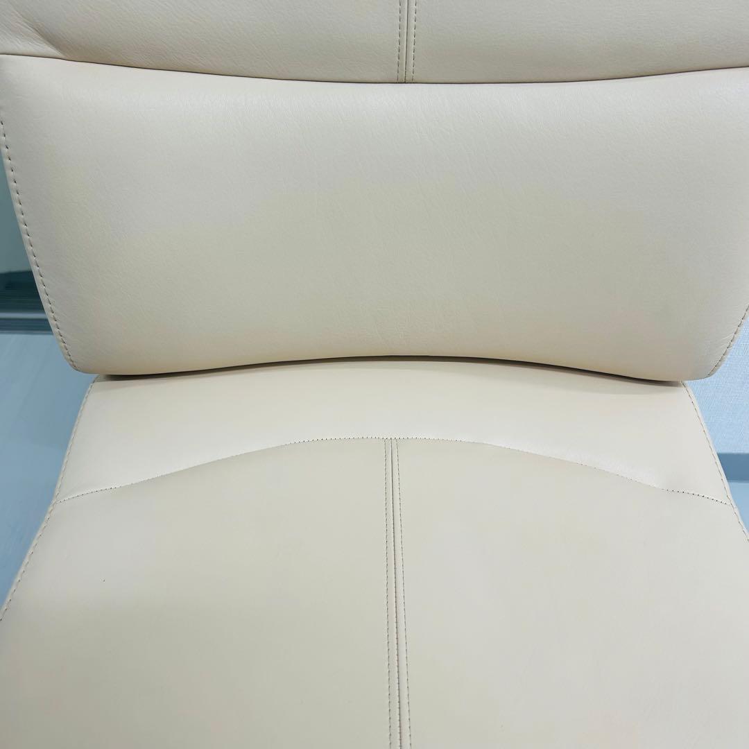 (高級 美品) カリモク デスクチェア XT5801