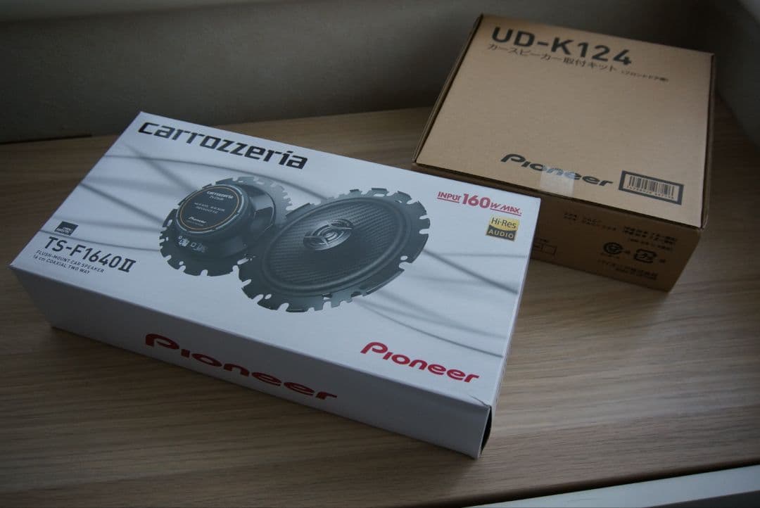 パイオニア　TS-F1640Ⅱ スピーカー &ジムニー用取り付けキット