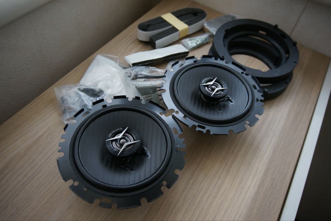 パイオニア　TS-F1640Ⅱ スピーカー &ジムニー用取り付けキット