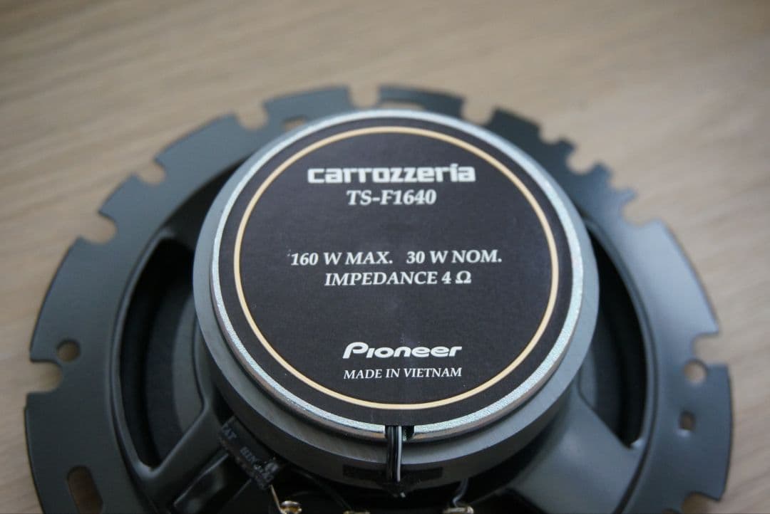 パイオニア　TS-F1640Ⅱ スピーカー &ジムニー用取り付けキット