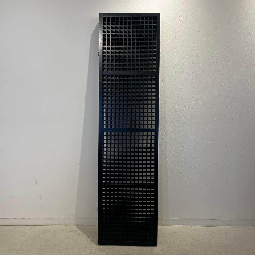 格子状　木製　パーテーション　黒色