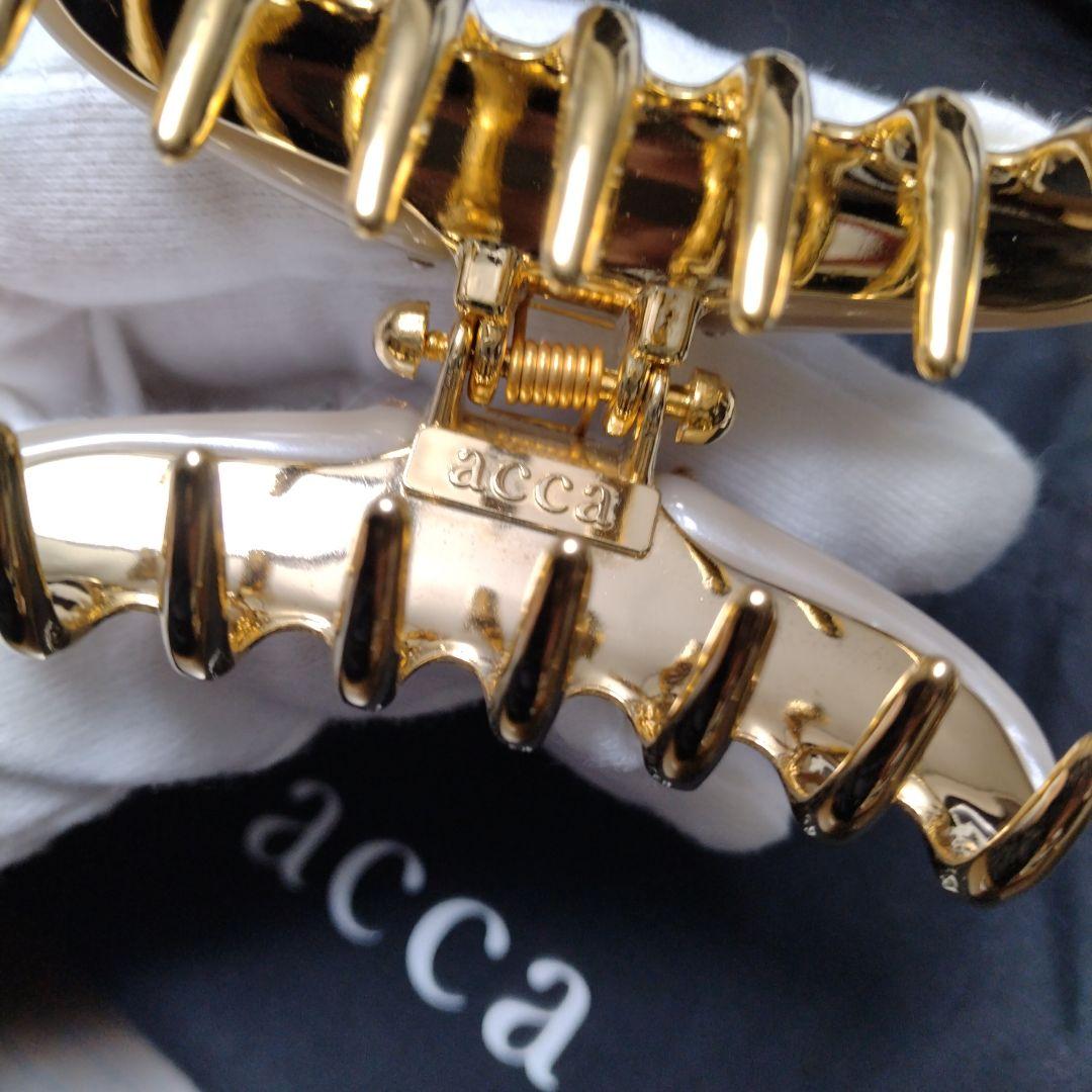 専用【極美品】アッカ　ヘアクリップ　ティアラクイーン　Ｍサイズ