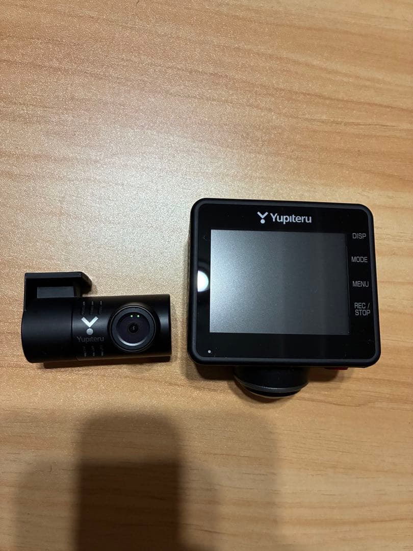 ユピテル ドライブレコーダー Q-32R