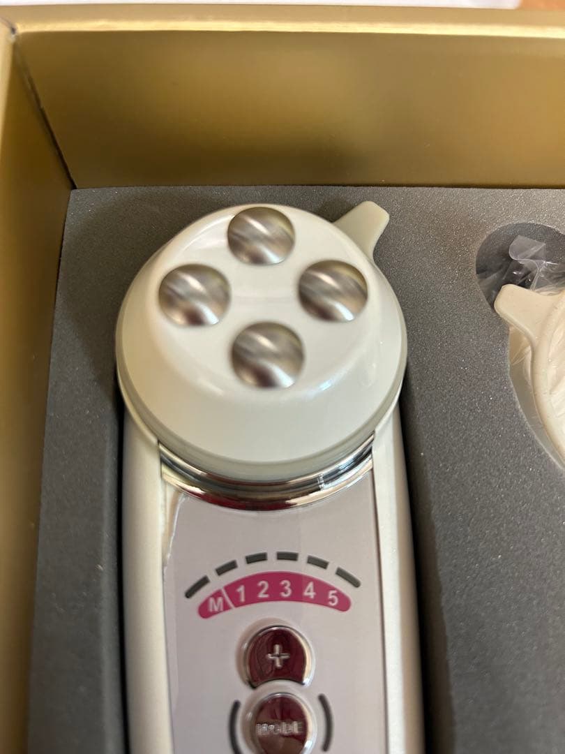 CELL CURE AT PLUS 美顔器