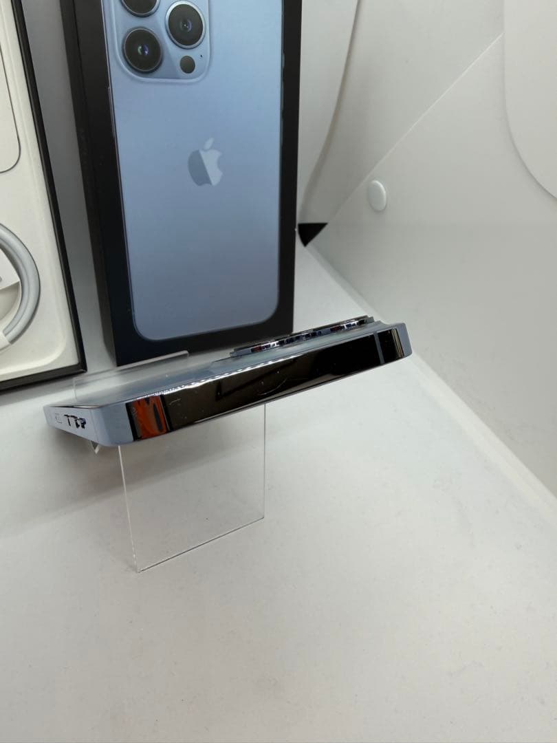 【バッテリー100%】iPhone13pro 128GB SIMフリー付属品完備