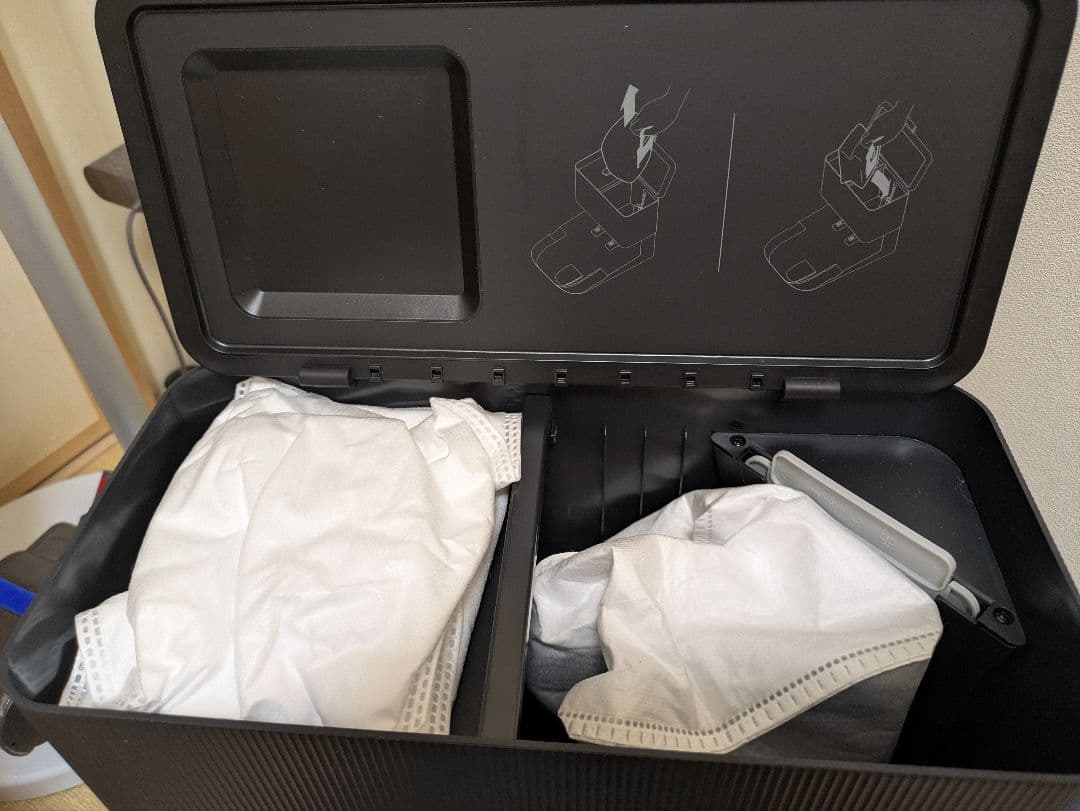 極美品　iRobot Roomba j7+ ルンバ　アイロボット　ロボット掃除機