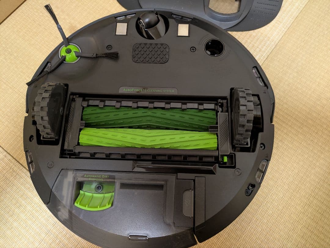 極美品　iRobot Roomba j7+ ルンバ　アイロボット　ロボット掃除機