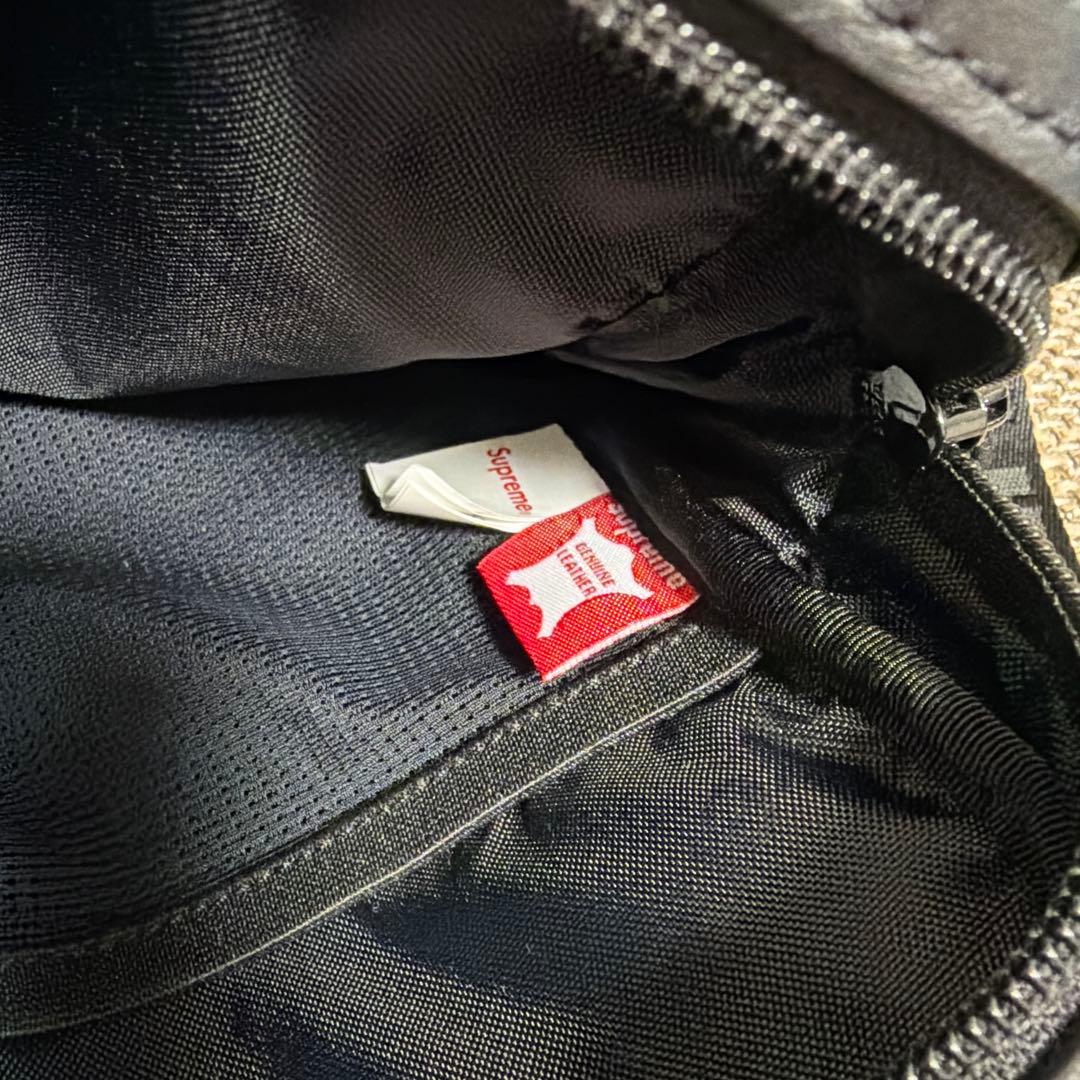 Supreme レザーショルダーバッグ