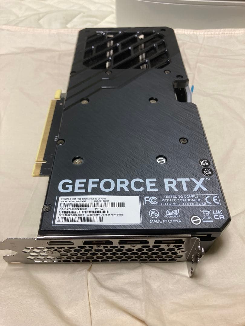 動作良好　GeForce RTX 4070 12GB