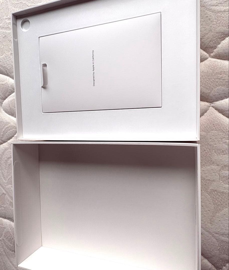 メルカリ最安価Apple 11 インチ iPad (A16)超美品！豪華おまけ