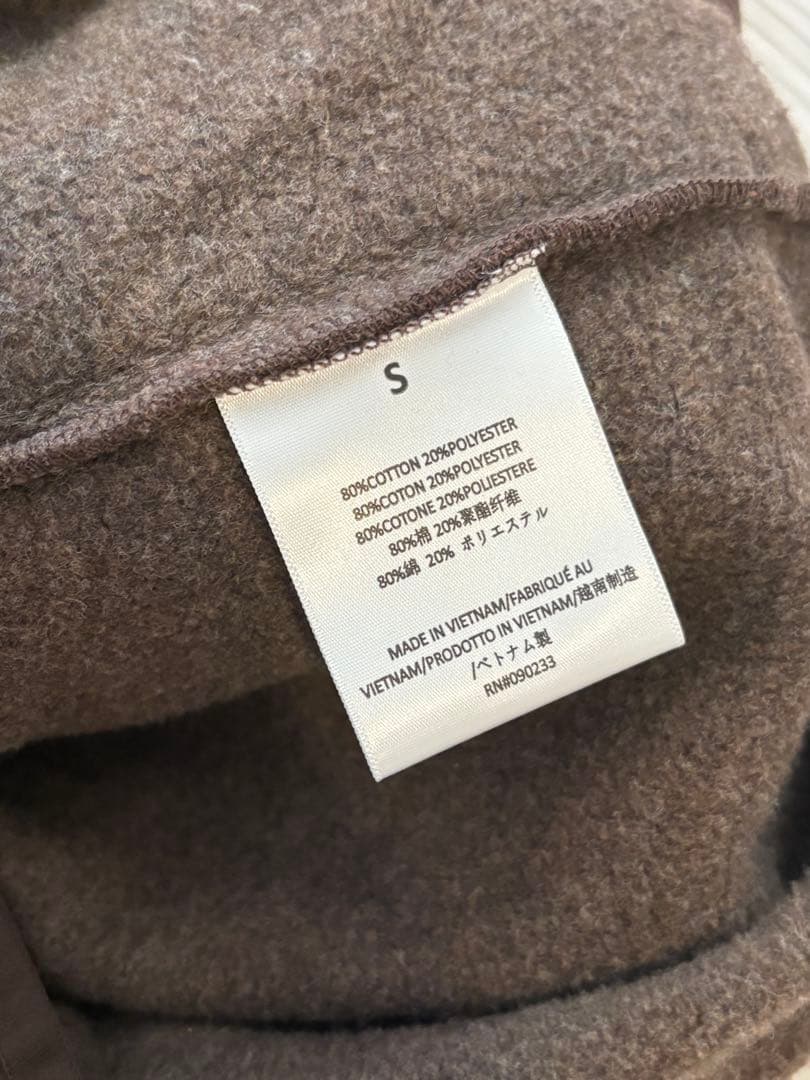 fear of god ESSENTIALS ブラウン スウェットシャツ