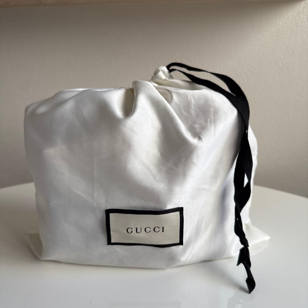 GUCCI ベージュ インターロッキング Gチェーン ショルダーバッグ