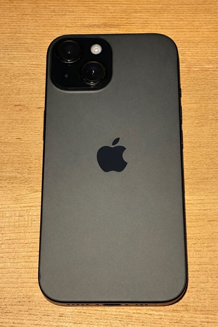 【美品】iPhone15 128GB ブラック SIMフリー Apple購入箱有