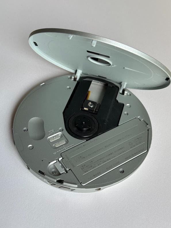 SONY CD WALKMAN D-EJ1000　動作確認済み