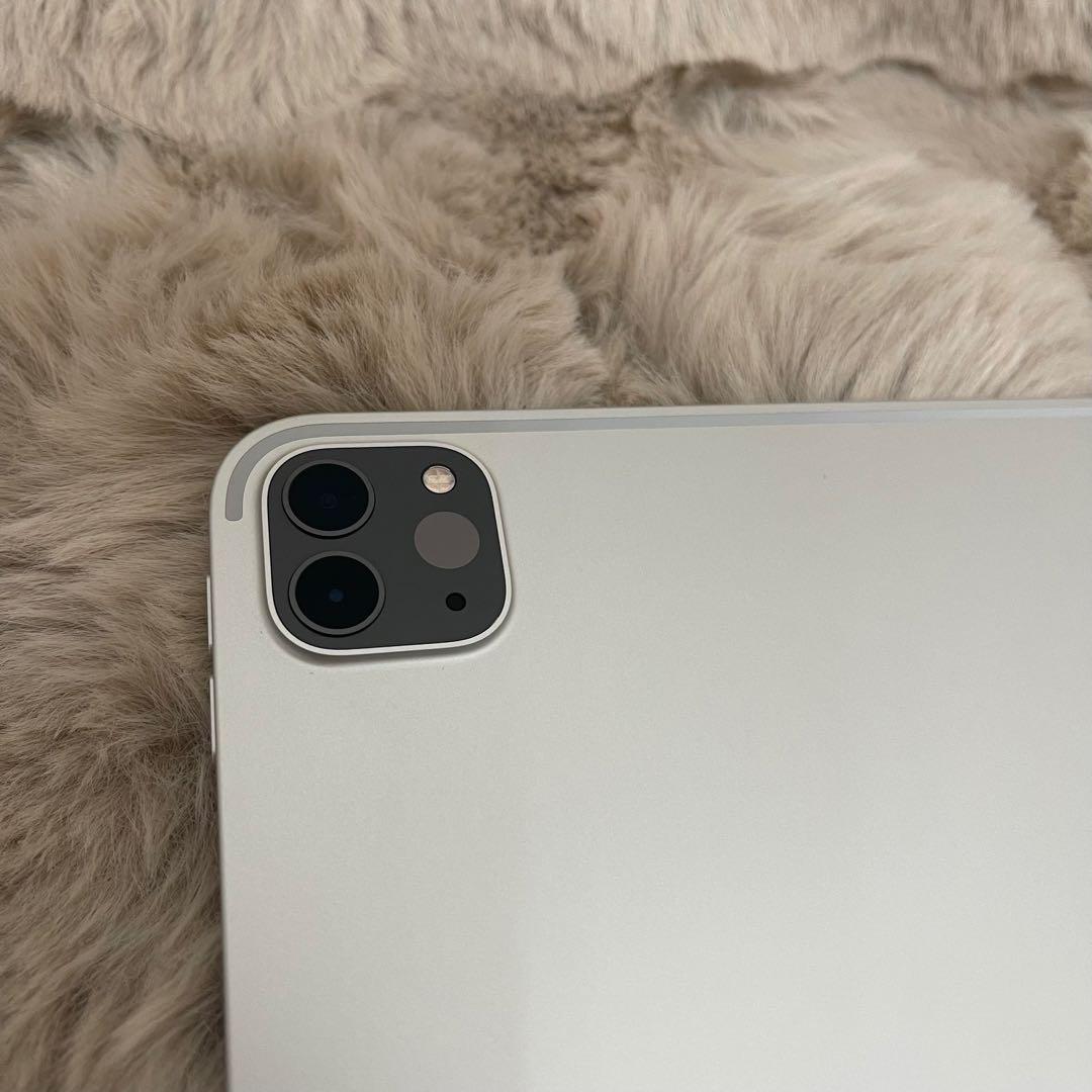 iPad pro 11インチ (第4世代)256GB