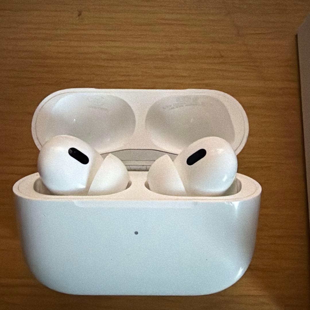 AirPods Pro 第二世代　typeC 傷あり