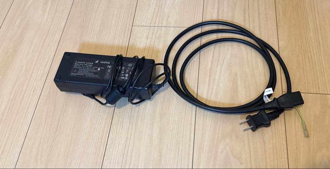 Wacom 液晶ペンタブレット Cintiq 24HD DTK-2400