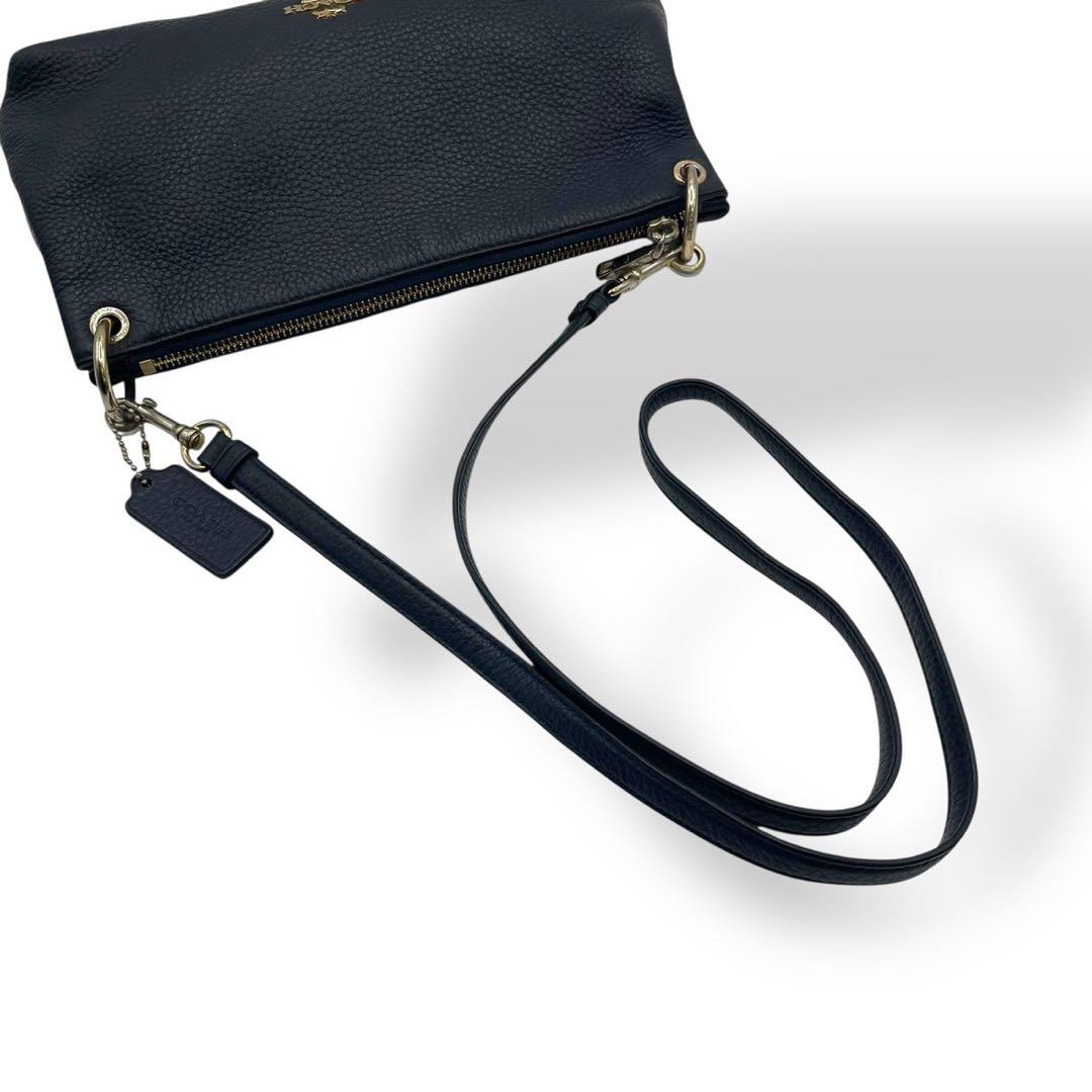 美品✨️コーチ ショルダーバッグ クロスボディ レザー シボ革 紺 ネイビー