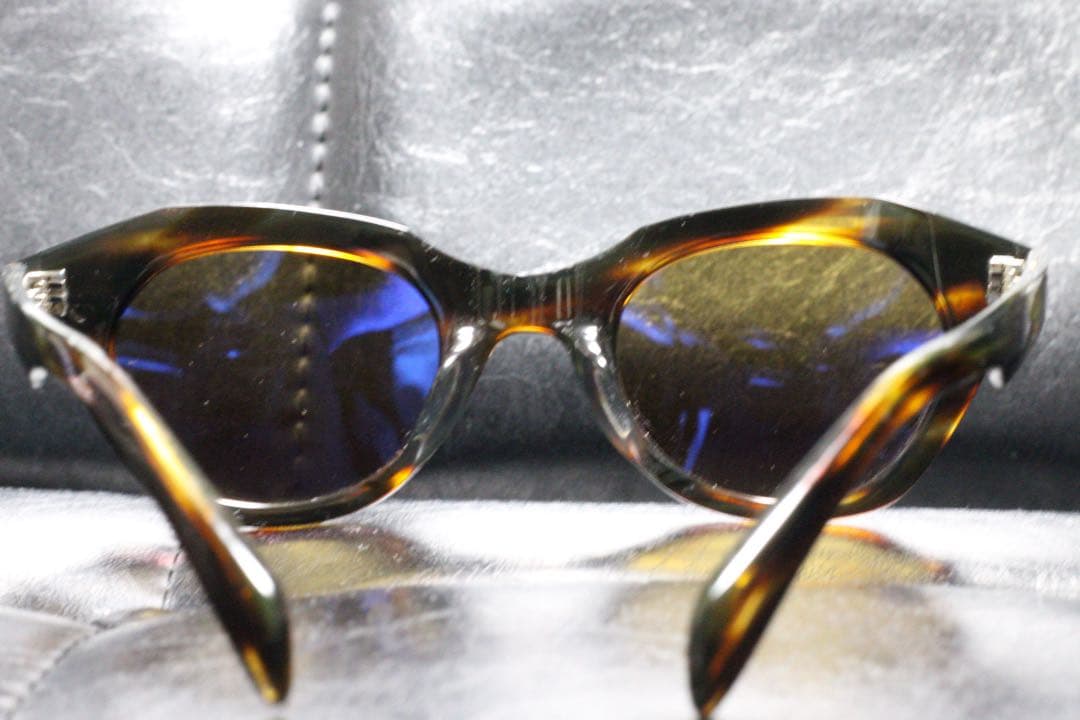 n*h様 パリミキPherrow's Cassel ブラウン　サングラス　ほぼ未