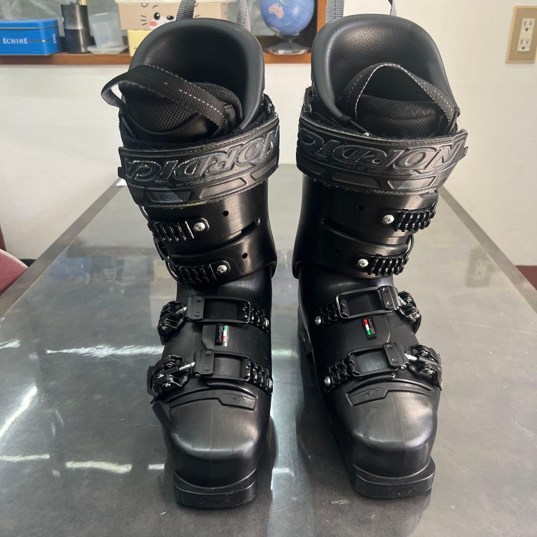 S*a様 NORDICA DOBERMANN5 M 2024モデル