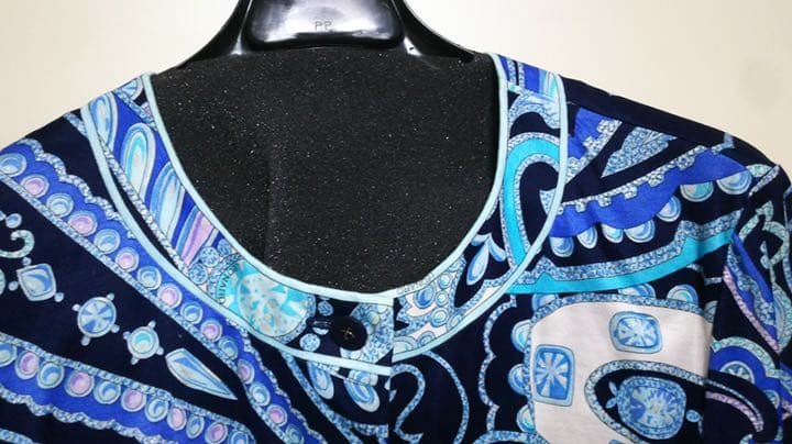 レオナール　セットアップ