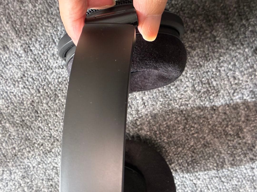 11/9まで出品Sennheiser HD660S2 有線ヘッドホン 【箱無し】