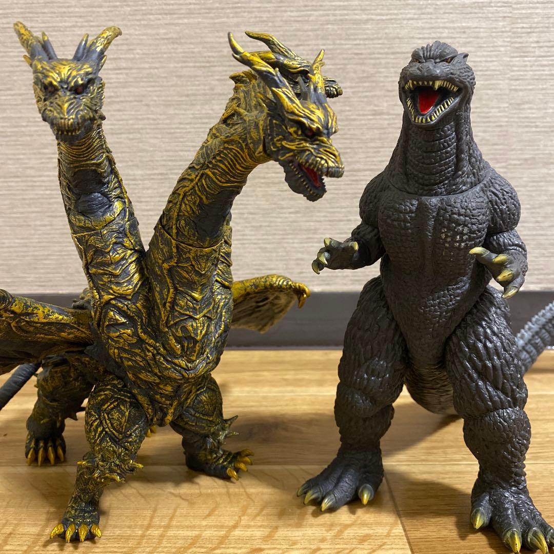 ムービーモンスターシリーズ　カイザーギドラ&ゴジラ2004 セット