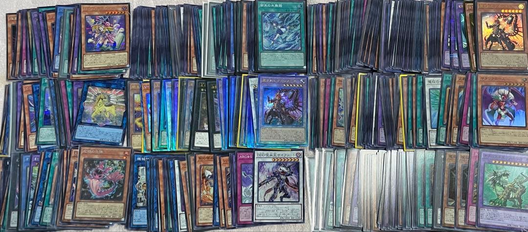 遊戯王カード 引退品 約1600枚 レア500枚以上 大量まとめ売り