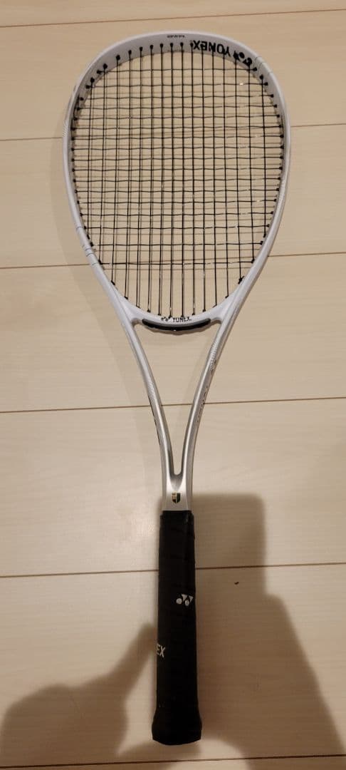 YONEX NANOFORCE 8V ヨネックス　ナノフォース　8V