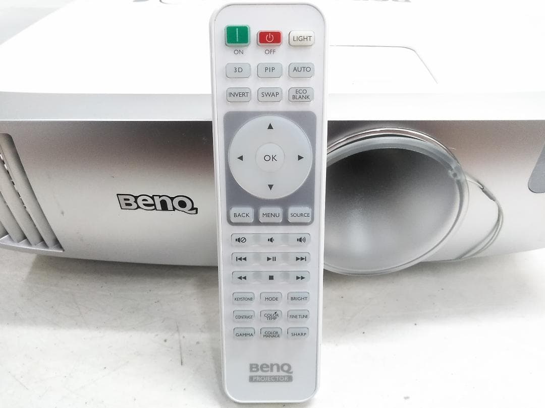 BenQ HT2050 DLPプロジェクター リモコン付き ランプ53時間★