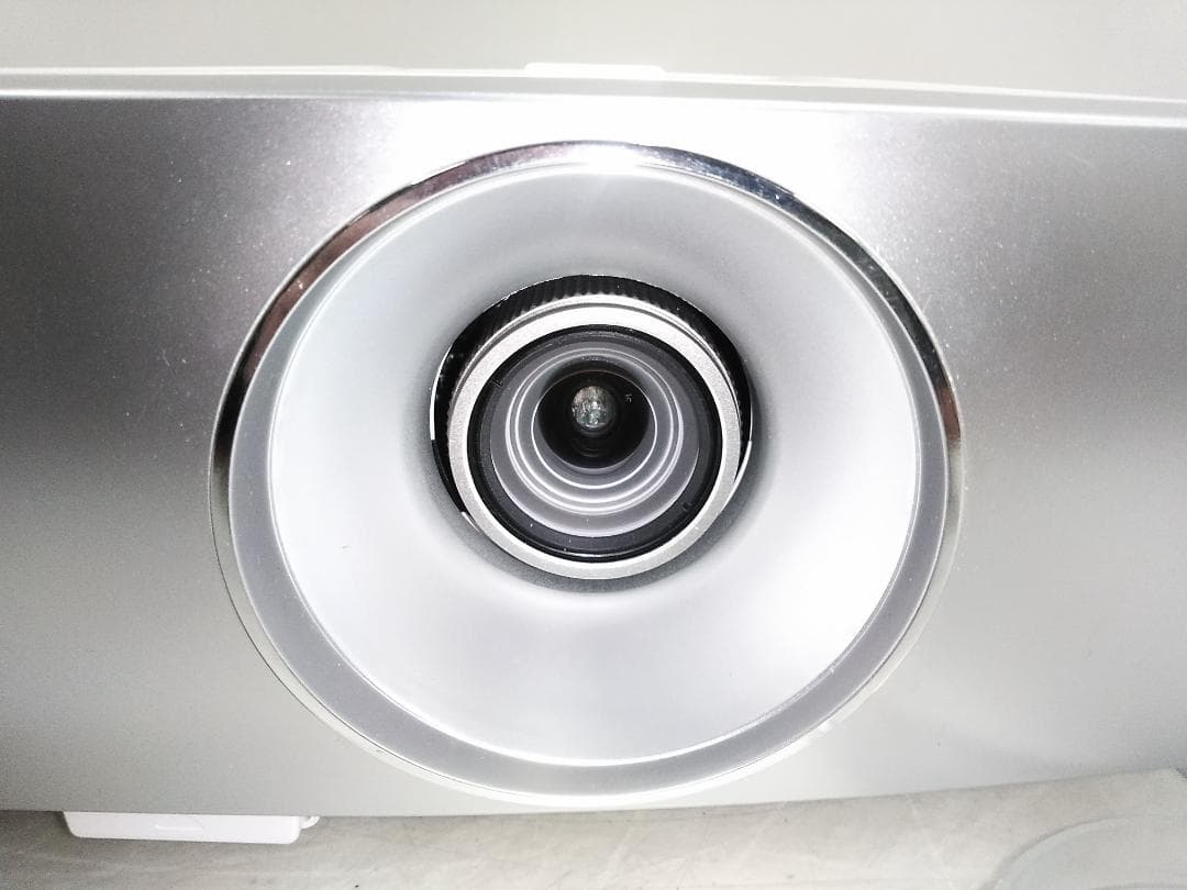 BenQ HT2050 DLPプロジェクター リモコン付き ランプ53時間★