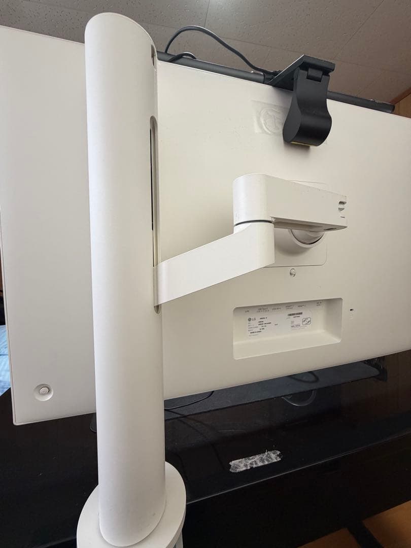 【即決大歓迎！】LG 32SQ780S-W スマートモニター 31.5インチ