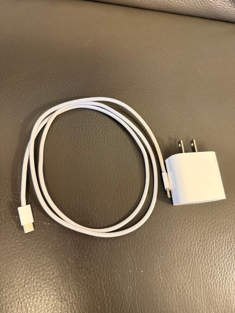 iPad Air M3 256Gb 11インチ ブルーWi-Fi版