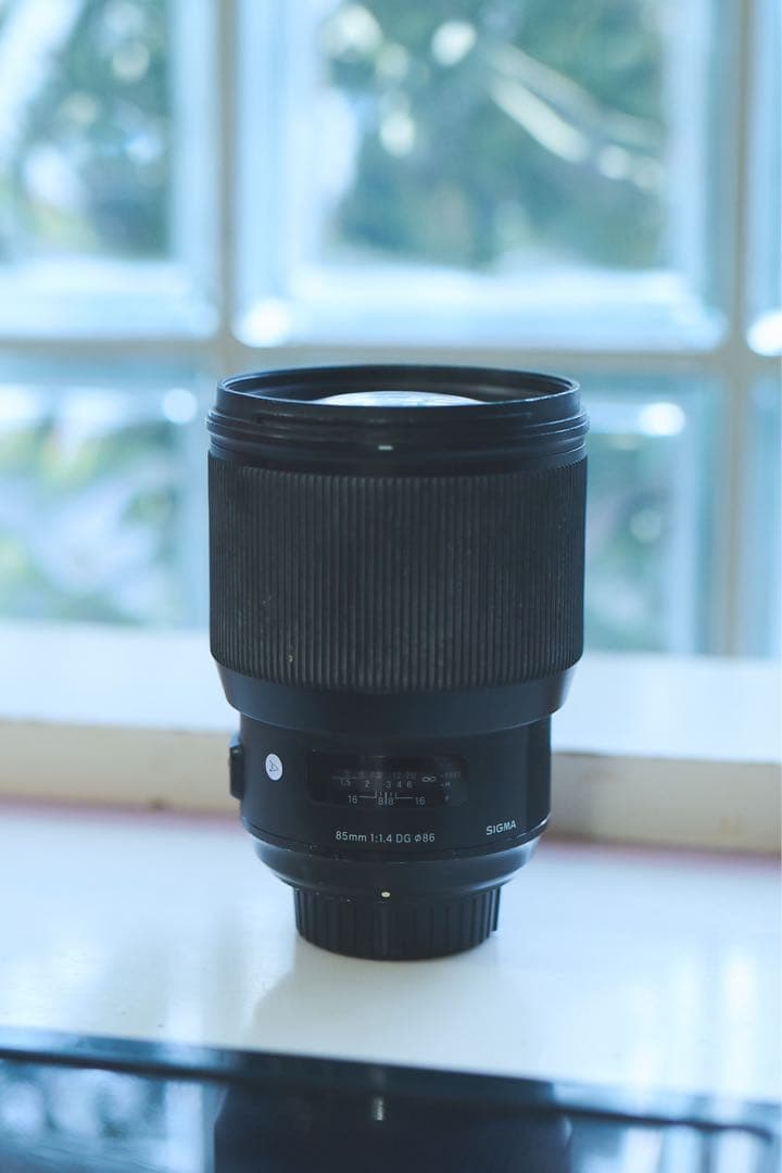 SIGMA 85mm F1.4 DG レンズ　ニコンFマウント