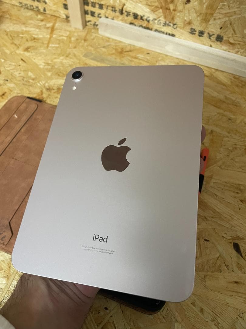 iPad mini６ 256g (Wi-Fiモデル）タッチペン ケース 付き