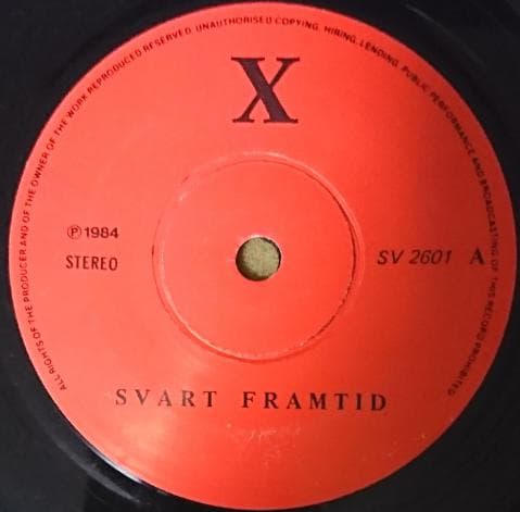 洋楽 SVART FRAMTID 1st ep discharge raw kbd