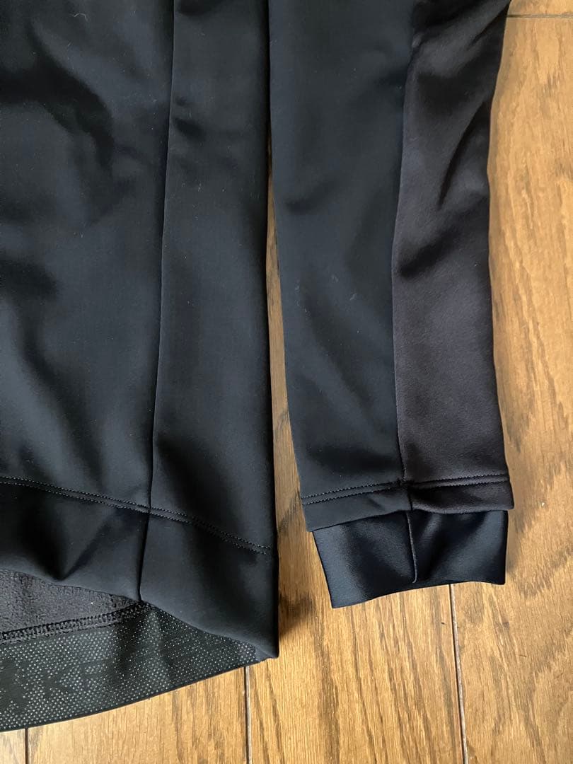 新品　Lion de Kapelmuur サイクルジャケット ブラックＬ