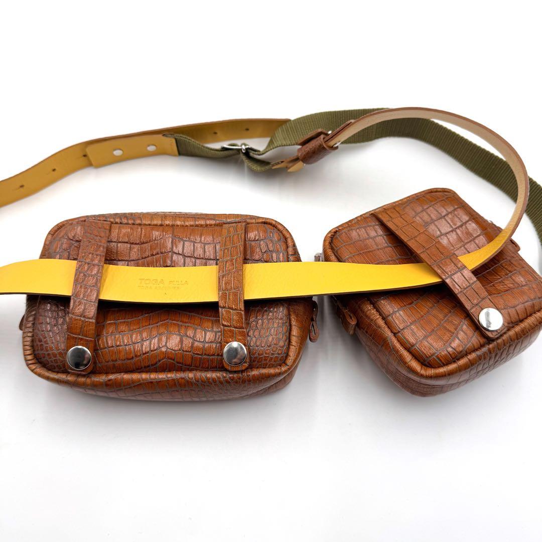 ✨未使用✨ TOGA PULLA トーガプルラ ボディーバッグ　メタルコンチョ