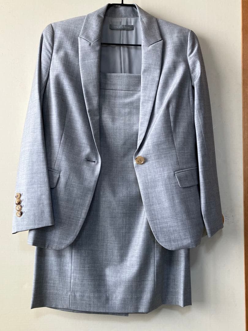 セオリーリュクス　スーツ