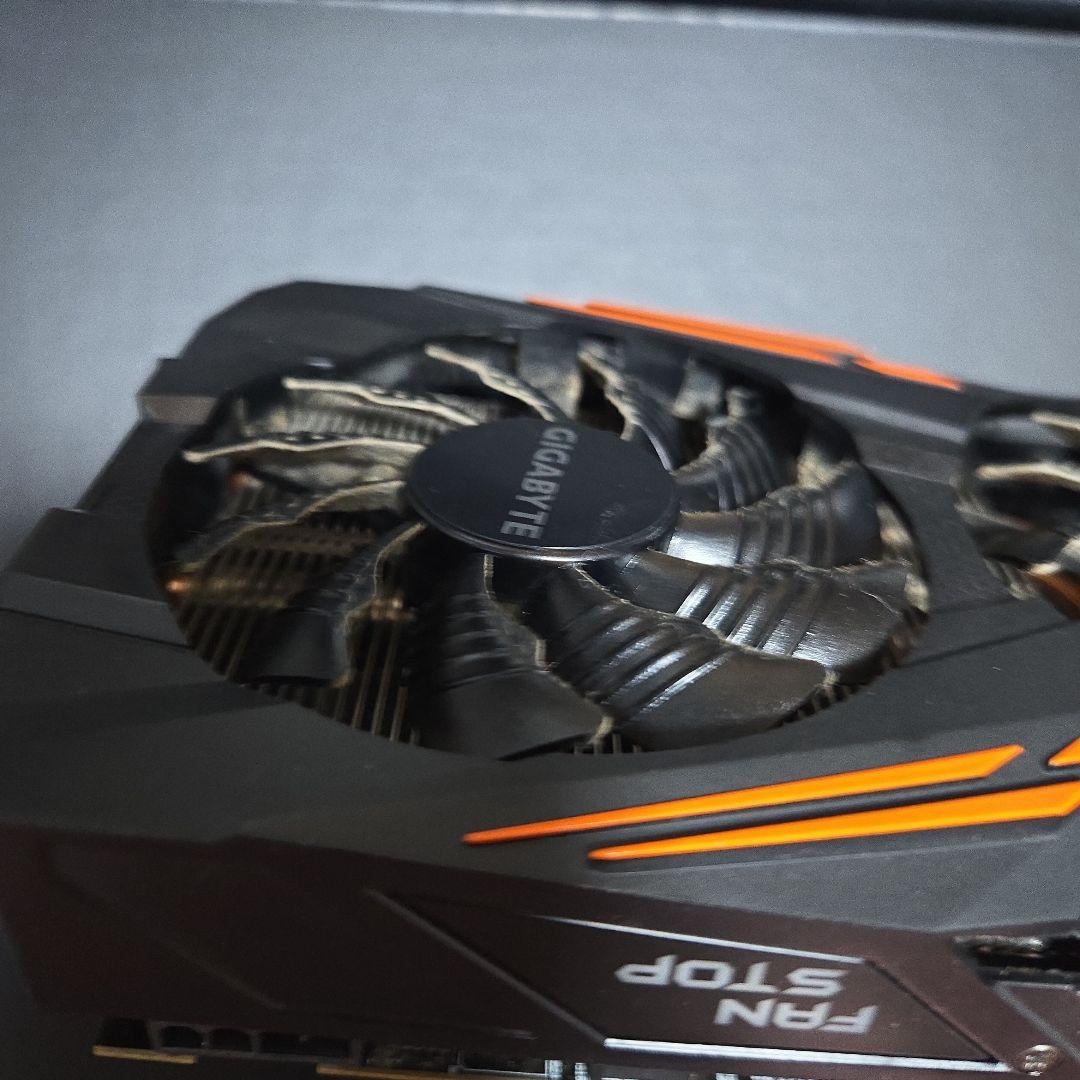 動作品ジャンク GeForce GTX 1080 GIGABYTE