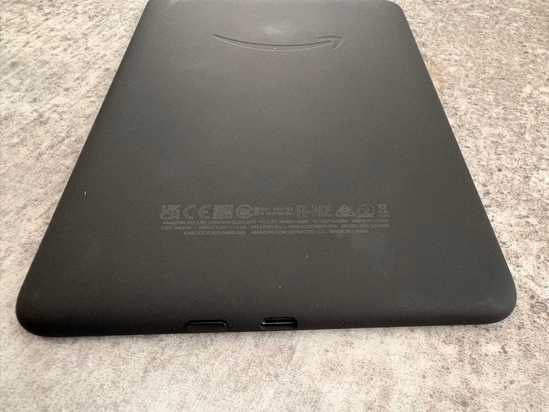 Kindle Paperwhite 本体 ブラック 第12世代