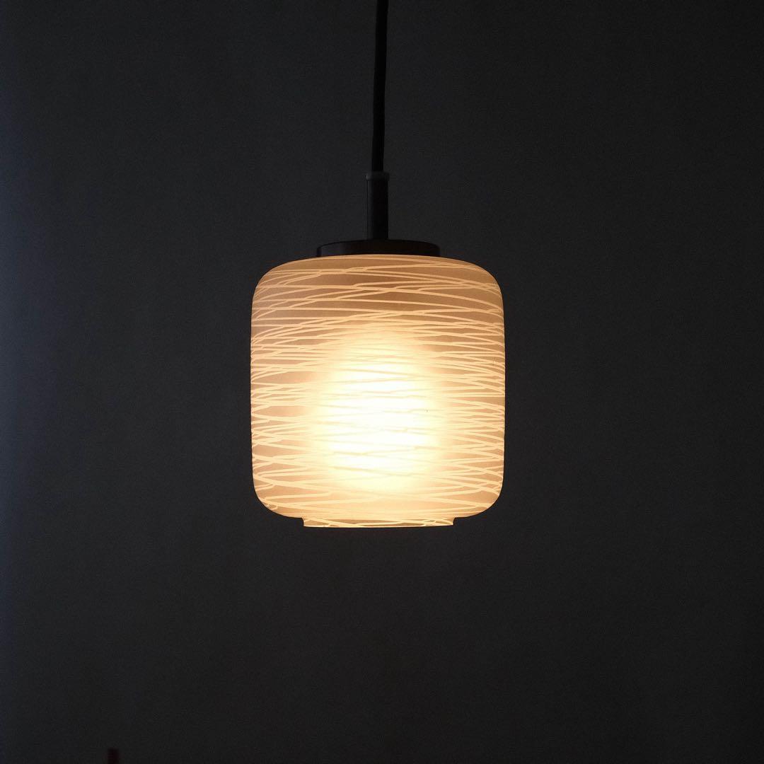 ペンダントライト　レトロ　ヴィンテージ　ミッドセンチュリー　スペースエイジ